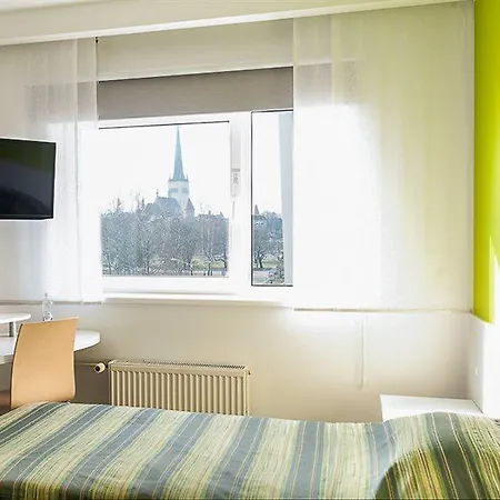 Tallink Express 3*